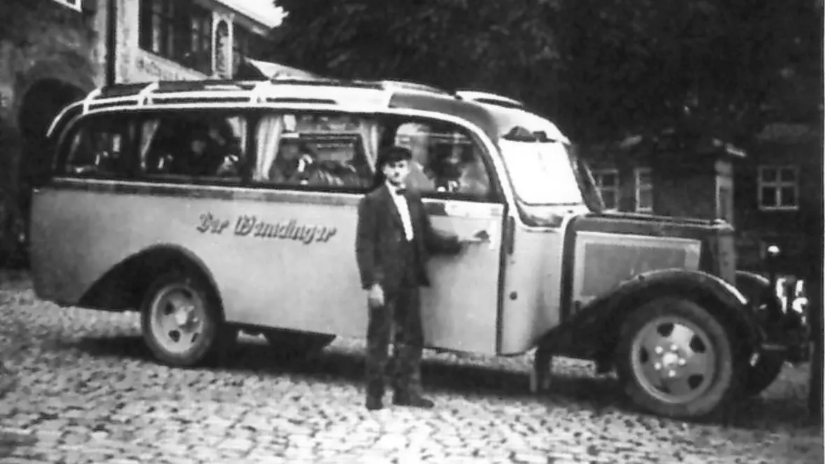 Michael Osterrieder Sen. erwirbt den Busführerschein